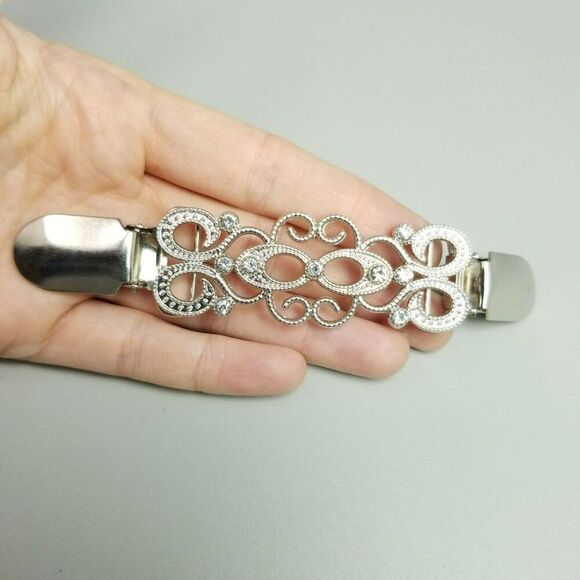 Vintage Sweater Clip Clamp, Silver Tone Swirl Design Brooch, Estate - Picture 1 of 6